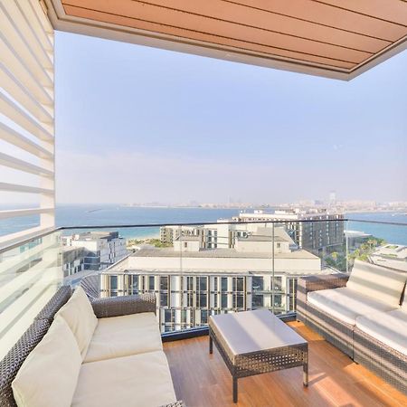 Posh 2 Bedroom Oceanfront Apt In The Heart Of Bluewaters Island Dubai Exteriör bild