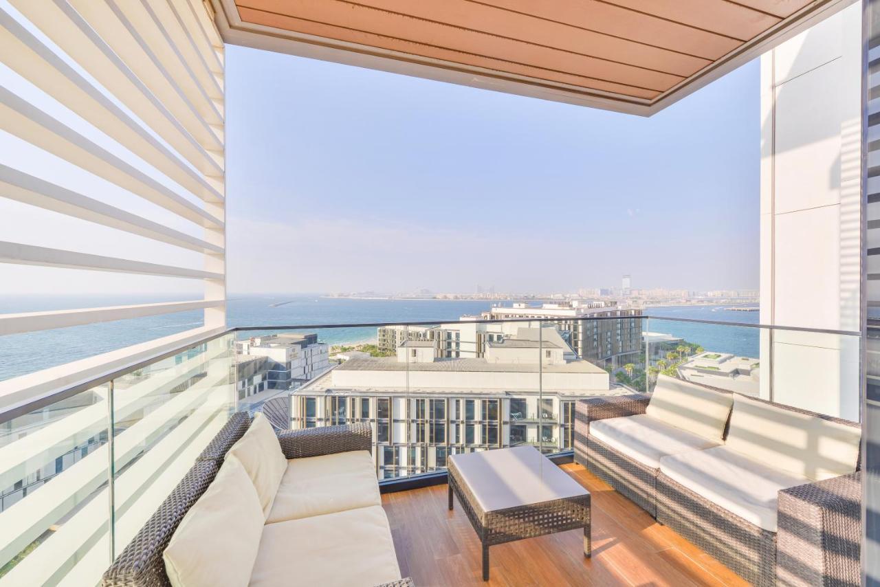Posh 2 Bedroom Oceanfront Apt In The Heart Of Bluewaters Island Dubai Exteriör bild
